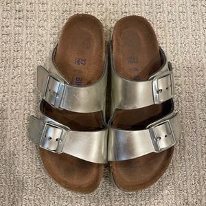 Birkenstock Arizona Soft Footbed Sandal Metallic Silver